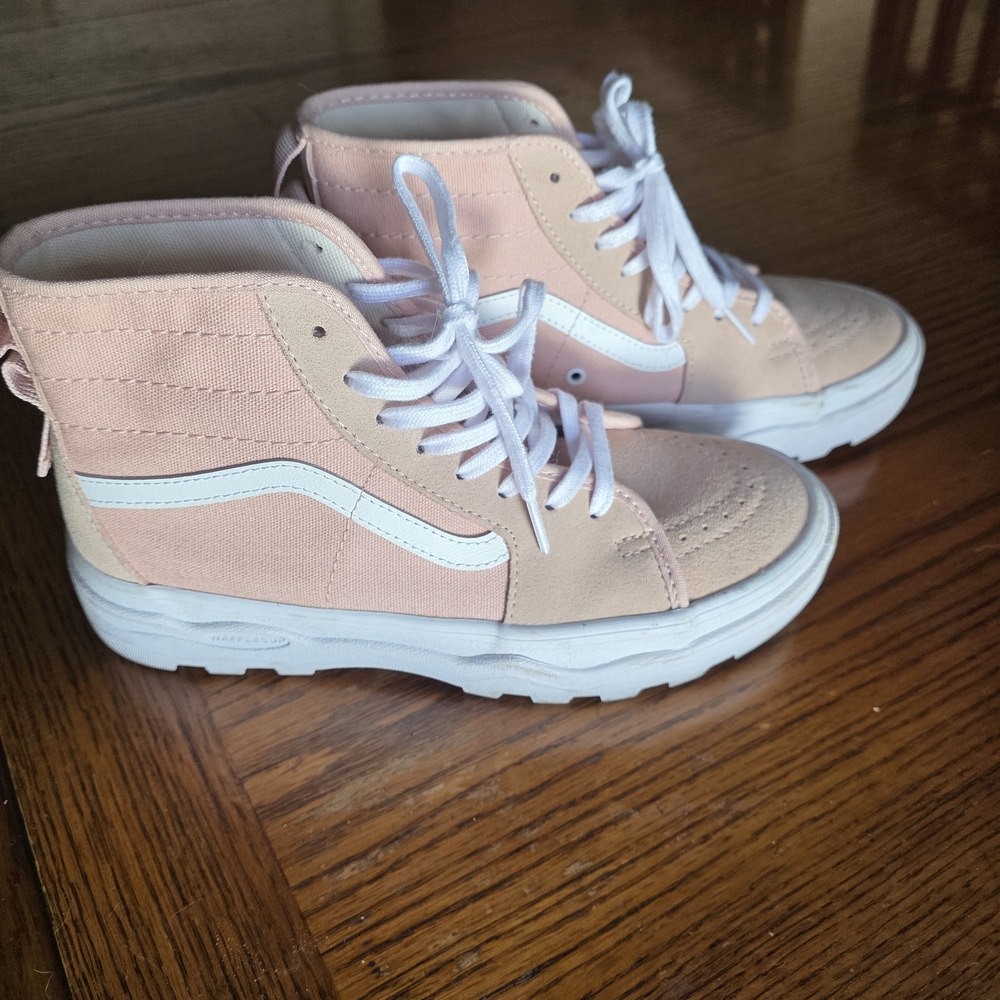 Vans High-Top Sneakers Light Pink & White